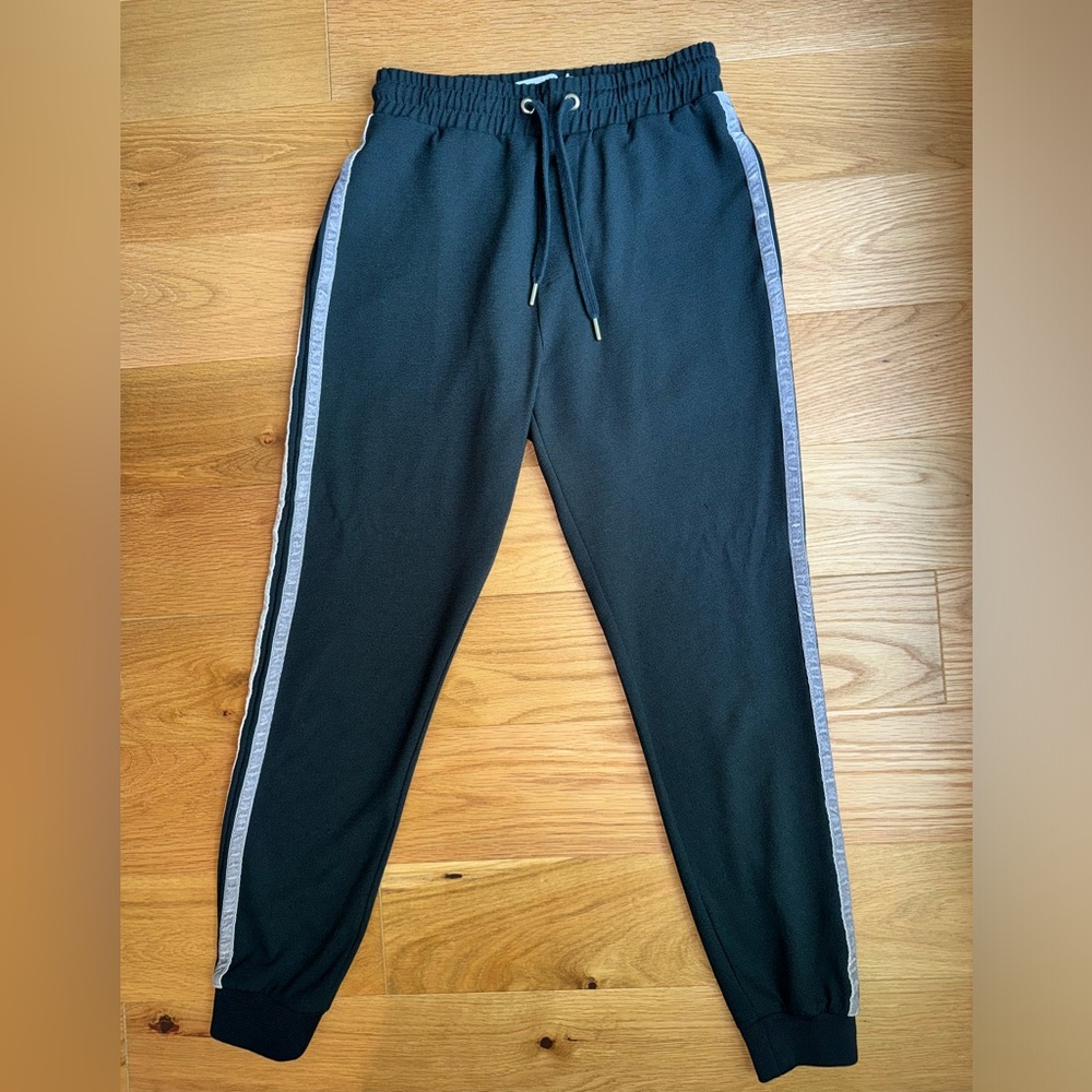 Blue joggers with velvet stripes, trouser style